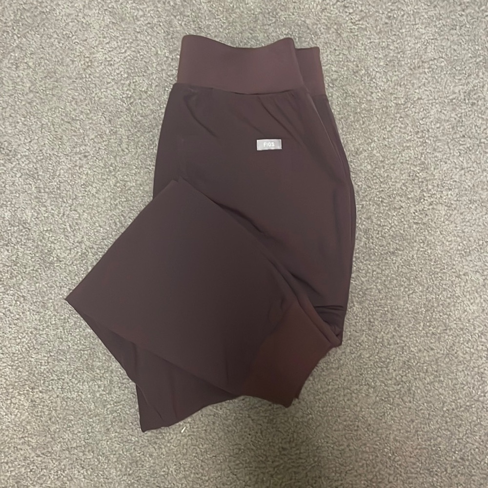 Figs high waisted zamora scrub pants